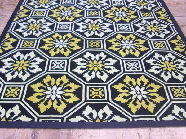 Création d'un tapis avec moquette en petite largeur